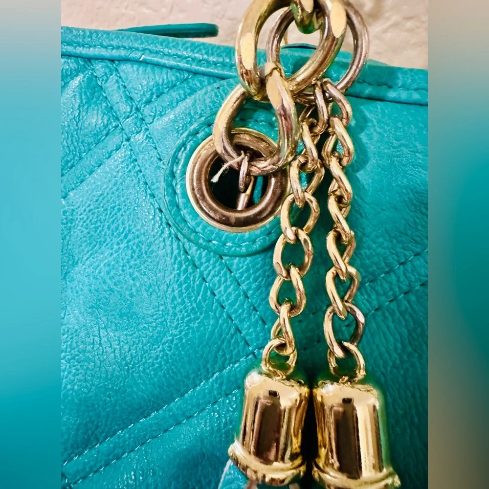 Big Buddha Turquoise Quilted Floral Glam Bag with Gold Chain Accents Luxury - Picture 12 of 16